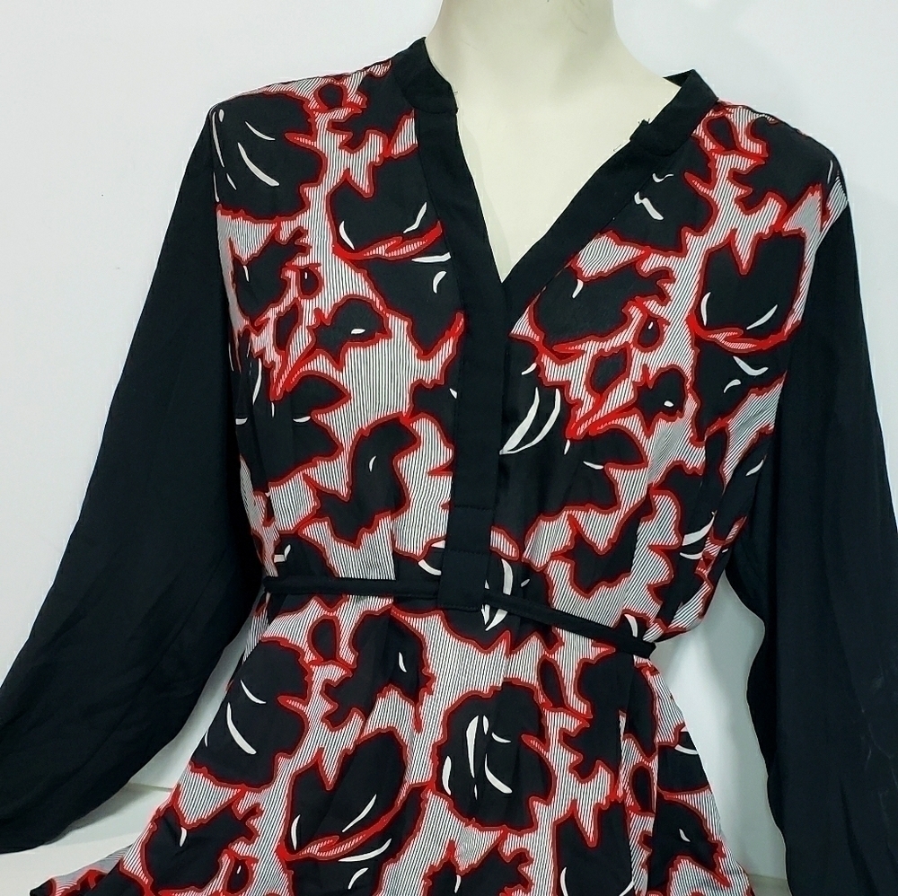 Thyme Black & Red Patterned Blouse